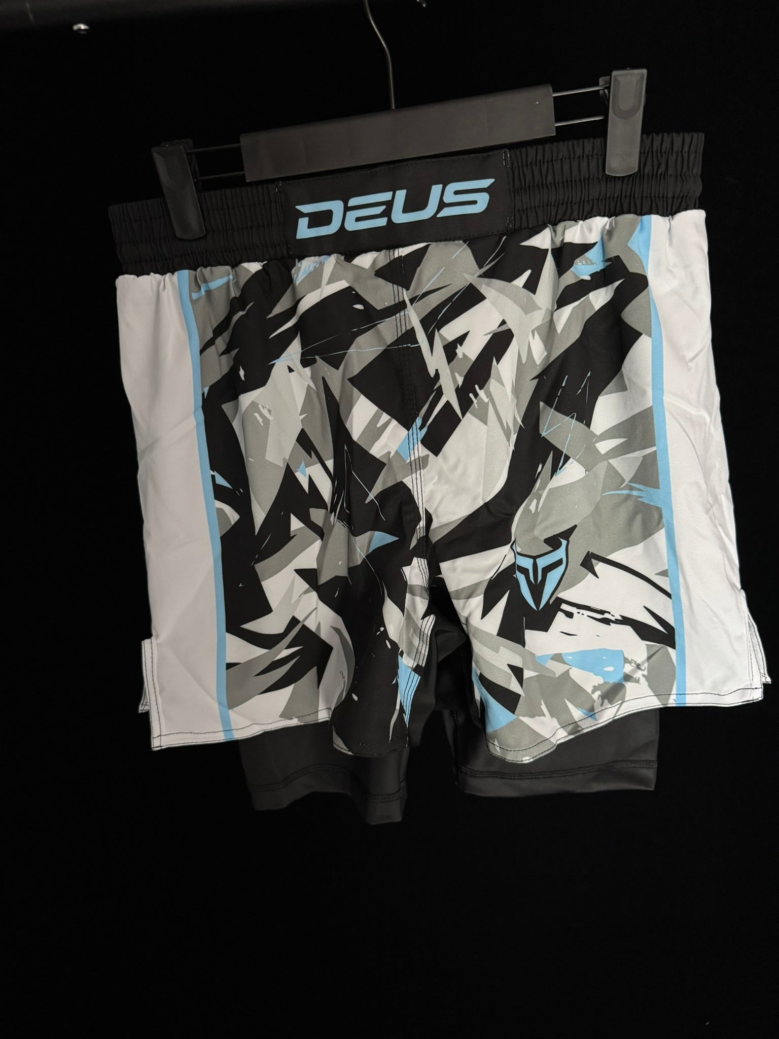 Chaos 2-in-1 Hybrid Shorts
